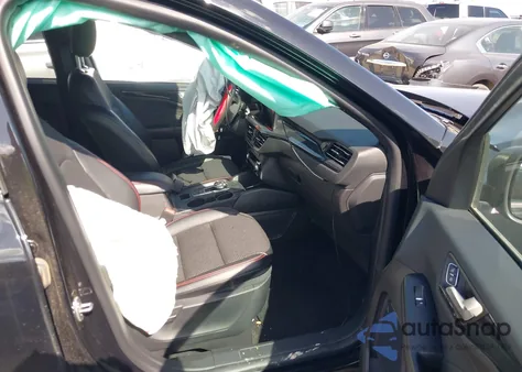 2024 Ford Escape St-Line z USA, uszkodzony, nr VIN 1FMCU0MN4RUB13300